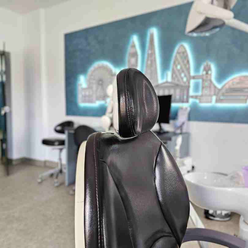 medic stomatolog pentru copii, stomatologie pentru copii si adulti brasov, Carii cu laserul Obturatii stomatologie brasov medic stomatologic brasov, stomatologie brasov pentru copii