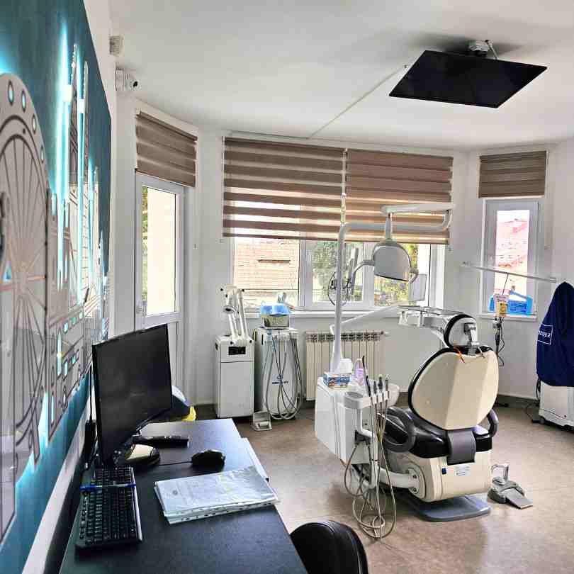 medic stomatolog pentru copii, stomatologie pentru copii si adulti brasov, Carii cu laserul Obturatii stomatologie brasov medic stomatologic brasov, stomatologie brasov pentru copii